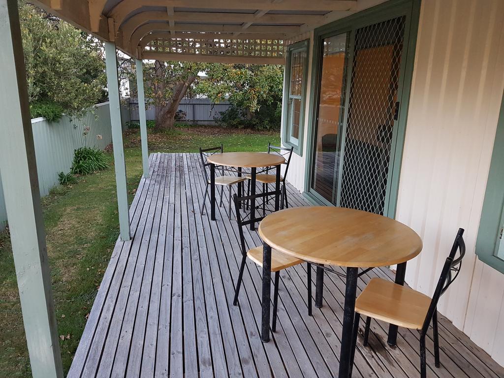 Beach Holiday Cottage Apollo Bay Exterior photo